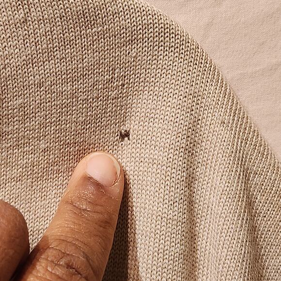 The Reset R Label Women’s Medium 100% Wool Beige Cropped Neutral Sweater - Picture 7 of 11